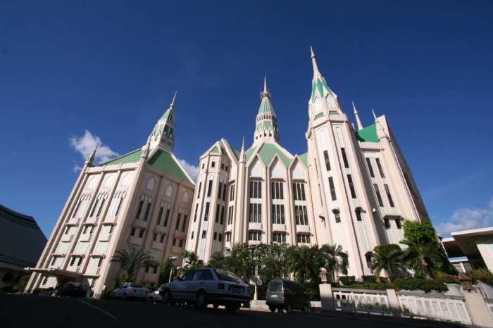 Iglesia-ni-Cristo-Church-in-Quezon-City